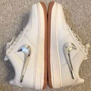 Travis Scott Air Force 1
